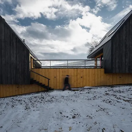 Bystre Semesterbostad *