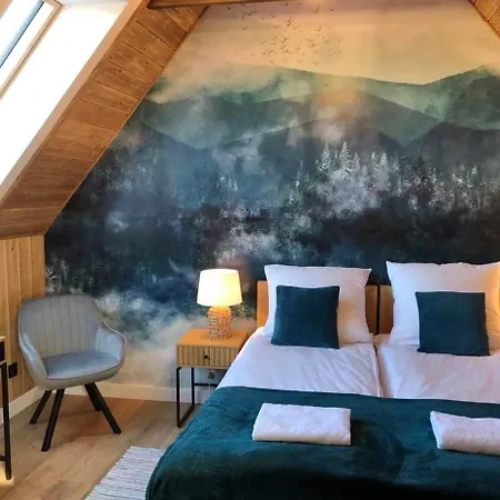 Semesterbostad Bystre Nowe Bystre